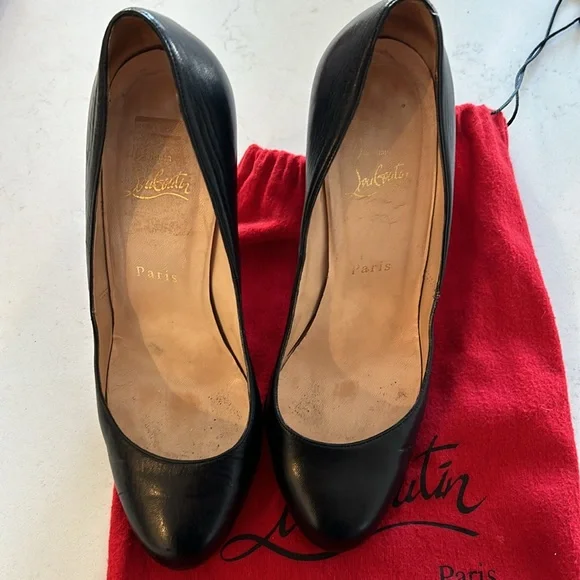 Christian Louboutin heels - size 8/38. - Picture 2 of 7